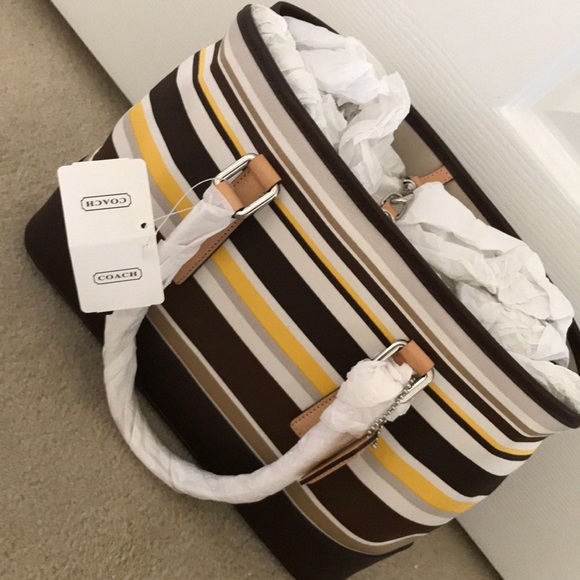 Coach Handbags - NWT Coach small tote